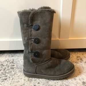 Gray Uggs